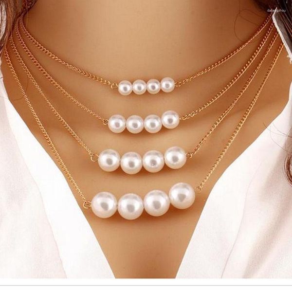 Chaînes Trenday Mode Multi Couche Collier de perles simulées pour femmes filles Jaune Or Couleur Déclaration Colliers de charme Colliers