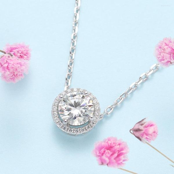 Chaînes Veryins Sterling Silver S925 1ct GRA Certifié Moissanite Pedant Collier Pour Femmes Cadeau