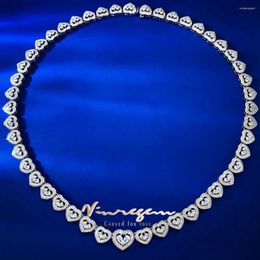 Chaînes Vinregem Luxury Lab Créé Sapphire Gemstones Love Heart Colliers pour femmes 925 Sterling Silver Anniversaire Cadeaux Bijoux