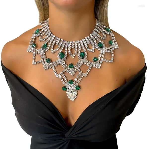 Chaînes Vintage Mode Vert Cristal Pendentif Collier Dames De Bal Dîner Brillant Strass Clavicule Chaîne Mariée De Luxe Grand