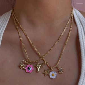 Chaînes Vintage or argent couleur chaîne torsadée collier mode fleurs feuille lettre strass pendentif pour femmes Boho bijoux