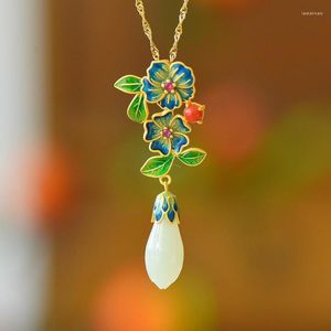 Chaînes Vintage en émail frais fleur de Magnolia collier coloré naturel un pendentif en Jade bijoux de chaîne de clavicule de haut niveau