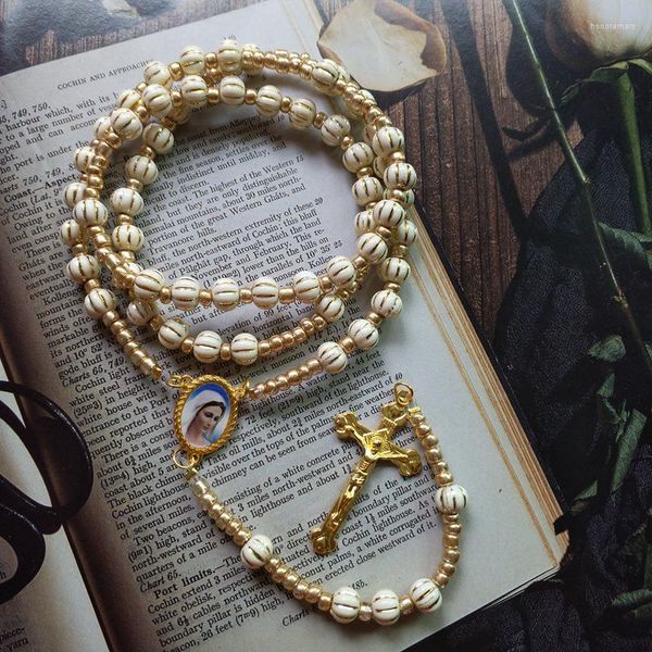 Chaînes Vintage jésus religieux femmes cadeau mariage perle ronde 30CM longue croix pendentif acrylique chapelet collier bijoux accessoires