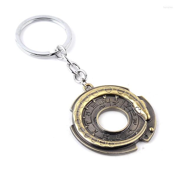 Chaînes Vintage Hommes Collier Connor Amulette Porte-clés Pendentif Colliers Simple Haute Qualité Rétro Personnalité Mode Hommes Accessoires