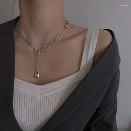 Chaînes Weiyue S925 Sterling Silver Personnalité de la mode OT Boucle Lock Collier Creative Clavicule Chaîne Pompon Pendentif Pull