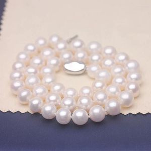 Chaînes en gros de colliers de perles avec un lustre blanc de haute qualité et des produits finis impeccables TN163