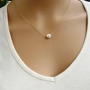 Chains Fashion Fashion Simple Imiter Pearl Bib Choker Statement Collier Collier Collier Gift