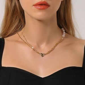 Cadenas Mujeres Hip Hop Cruz Collares de perlas de imitación Damas Oro Plata Color Cadena de empalme asimétrica Collar de corazón Joyería para el cuello