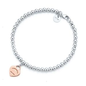 Damesmode armbanden Tiff Bangle Liefde Hartvormige hanger Handketting Vrouwelijke Tiffanjewelry S925 zilveren vriendin Handchains Dames armband Daoa