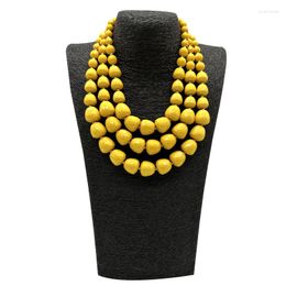 Chaînes jaune multicouche grosses perles déclaration pendentif collier boucles d'oreilles ensembles ensemble de bijoux africains