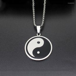 Cadenas Yin Yang Charms Collar Tíbet Bagua Array Negro Blanco Acero inoxidable Colgante Cadena de la suerte para mujeres Hombre Joyería