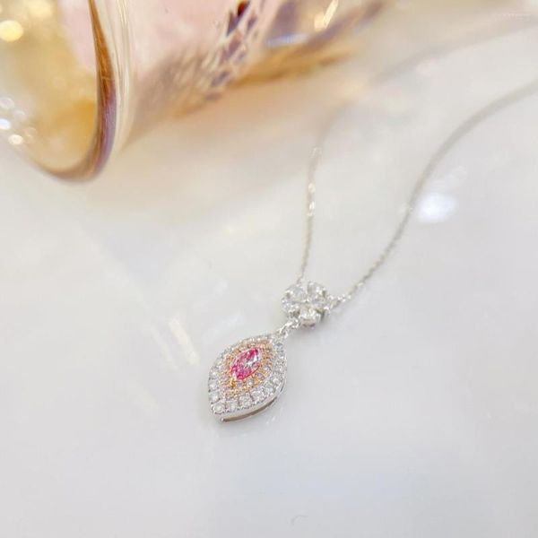 Chaînes YM2023 Fine Bijoux Solide 18K Or Nature 0.12ct Diamants Roses Pendentifs Colliers Pour Femmes Cadeaux D'anniversaire