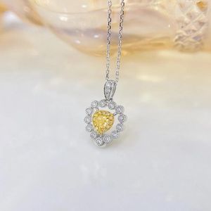 Chaînes YM2024 Pur 18K Bijoux en or Solide G18K Diamants jaunes naturels 0,13ct Pendentifs Colliers de pierres précieuses pour femmes