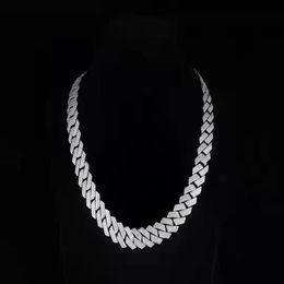 Chaînes Zhanhao personnalisé Pave Moissanite diamant 18 pouces 13 5mm largeur Hip Hop hommes chaîne à maillons cubains collier 253a