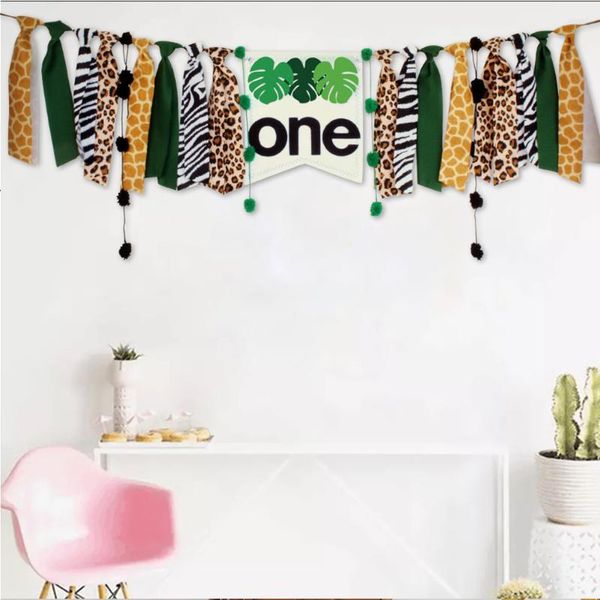Housses de chaise 1 Pc Dining Flag Jungle Venue Layout Garland Bunting For