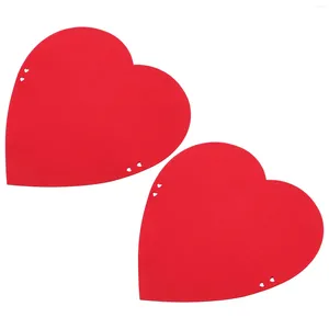 Cubiertas para sillas 2 PCS Día de San Valentín Contraportada Fieltro Decoración de San Valentín En forma de corazón Protector de amor Sillas de fiesta de tela