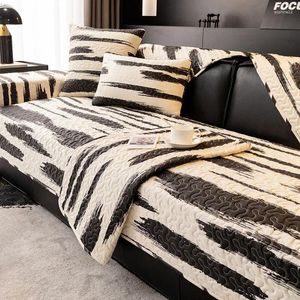 Couvre-chaise American Black White Sofa à rayures à rayures Four Seasons Sofas Luxury Sofas Terre d'oreiller Anti Slip Usure Colon de coton pur