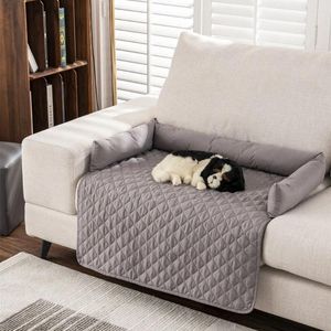 La chaise couvre la couverture antidérapante de canapé de tissu empêchent de glisser avec le matelas imperméable antidérapant de lit de chien