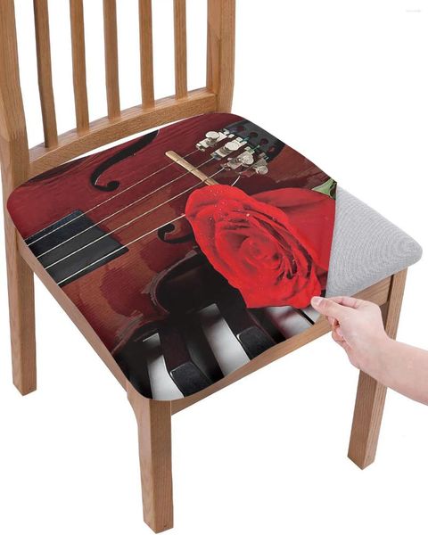 Silla cubre violín y rosas rojas en el cojín del asiento del piano Comedor el tramo de 2 piezas de cobertura de cubierta para la sala de estar de banquete