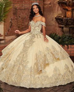 Champagne dentelle appliques robe de bal robe de Quinceanera paillettes sur l'épaule robes de bal longueur de plancher tulle à plusieurs niveaux douce 15 robe de mascarade