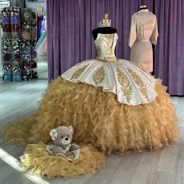 Champagne Princesse Volants Puffy Quinceanera Robes avec broderie d'or À Lacets Corset Charro Bal Doux robes de 15 anos