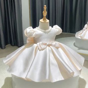 Champagne Satin Girl Party Dress Beading Kids Elegante jurken voor meisjes Prinseskleding Luxe verjaardag jurk Baby Vestidos 1-8y 240319