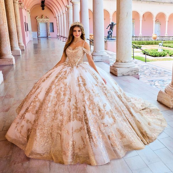 Vestido De fiesta brillante champán, vestido para quinceañeras, espagueti De 16 años, apliques De lentejuelas, cuentas De encaje, Vestidos De 15 anos