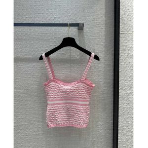 Chan 2024 Vêtements de haute qualité Tricot CC Crop Vest Tops T-shirt Designer Tshirt Femmes Sexy Top Gift Mother's Day Gift 66