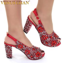 Chan African Fashion Wedding High Heel Sandales Italien Full Diamond Design Red Color Party Femme Chaussures 240321