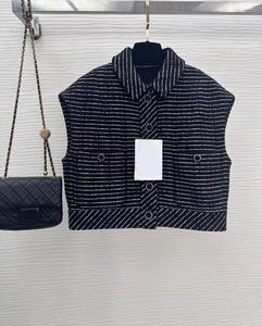 Chan Nouveau 2023 printemps Veste de marque pour femme OOTD Mode haut de gamme Printemps classique CCCC LOGO manteau en tweed Loisirs été Manteaux Manteau court cardigan anniversaire Fête des Mères Cadeau