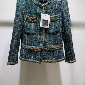 Chan Nouveau 2024 Veste de marque pour femmes OOTD Designer Mode Automne Hiver Chaînes CCC Tweed Manteau Loisirs Printemps Camélia Motif Manteaux Pardessus Cardigan Mère 659dd