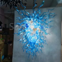 Kroonluchters geblazen glas kroonluchter blauw met heldere kleur aangepaste ontwerp handgemaakte verlichtingskunst