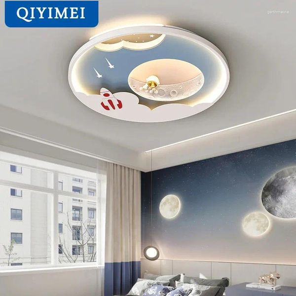 Lámpara de la habitación de los candelabros Moderna astronauta LED LED Lámparas azules claras Rosa de color Redroje Cocina para niños Decoración del hogar