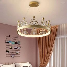 Araña araña de la corona infantil estilo europeo cristales colgantes lámpara de sala de estar minimalista decoración de dormitorio aesthe