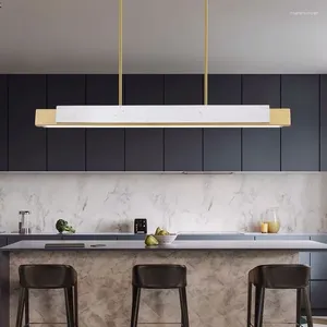 Kroonluchters Luxe moderne marmeren kroonluchter Art Decor Verlichting Minimalistische lange strip Keukentafel Bar LED Hanglamp Lustres Armatuur