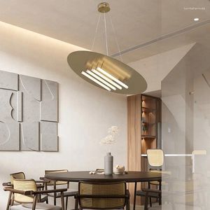 Kroonluchters Moderne klassieke thuisdecoratie Luster Spaceship -vormige elegante LED -dimbare lampen Comfortlicht voor eetkamer