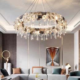Lustres moderne lampe à main cristal candélabre lustre de luxe éclairage Led chambre lumières pour salon chambre à manger