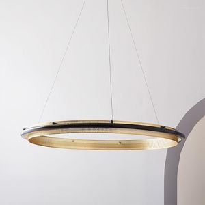 Lustres Moderne LED Simple Lumière Anneau De Luxe Salle À Manger Lustre Lampe Vivante Art Nordique Rond