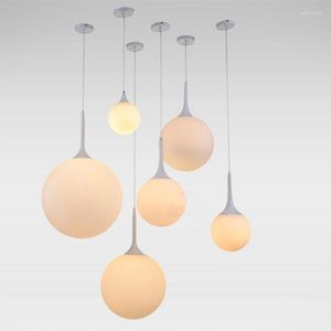 Kroonluchters Moderne Milk Globe Glass Schaduw Licht Licht Restaurant Bar Villa El Pendant Lamp Decorverlichting PA0639