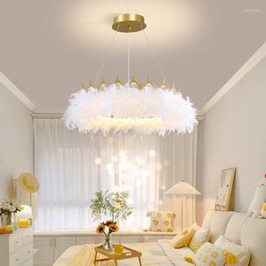 Kroonluchters Moderne eenvoudige veren LED voor woonslaapkamer eetkamerstudie Lichten Home Indoor verlichting Decor Kroonluchter armaturen