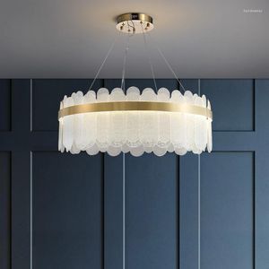 Kroonluchters Noordse licht Luxe Kroonluchter Postmoderne woonkamer Hanger Simple Dining Slaapkamer Led -bekledinglampen