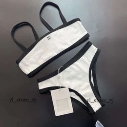 Chanele Eendelig badpak Designer Bikiniset Breien Dames Luxe Badpak met print C Letter Wit Zwart Kleuren Driepunts Dame Zomer Strand Zwemkleding 383