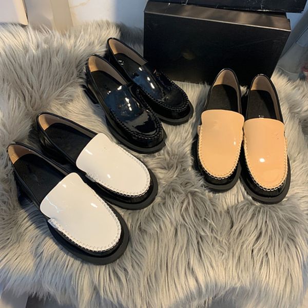 Chanellies College Chandal Black Chanelity Style Patent Mandons blancs beige cuir sneaker femmes filles robes plate-forme chaussures chaussures slip on plate mule diaposentes designer