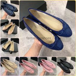 Chanelllies Flats Ballet Chaussures Chaussures CCS CNLE GRID Classic Ling Leather Tweed Deux couleurs Bow Round Toe Nude Womens Sneaker Fishermans Performance Performance Sne