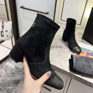 Chanellies Chaussures de la cheville de haute qualité Boots Chaussures de créateurs Boot en cuir Fashion Femmes Winter Botties Sexy Woman Chaussures fdgdfgg