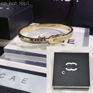 Chanells 18K Gold 925 Silver Designer Luxury Girl Love Diamond Circle Classic Brand Bijoux Couple Couple Box Fashion Chanells Bracelet 5310