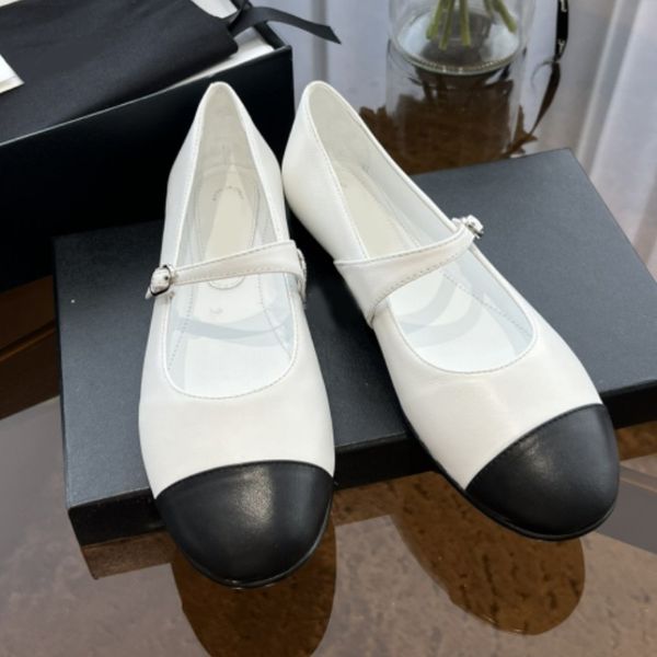 Chanells Black Chanei Classic Chanelity Flats Chaussures blanches Ballet Lady Femmes Femmes Sangle de cheville Ballerina Real Cuir Diamond Buckle Sandales Patent Cap Borne