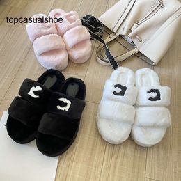 Chanells Platform Slippers New Brand Paseo Furry Flats Comfort Refort Shearling Fur Slide Femmes Plat Sandale Indoor hiver