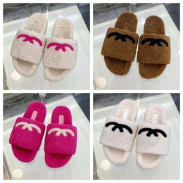 Chanells Slippers Luxury Channel New Chanellies Top Designer Ladies Quality Womens Woal Tlides confortable Fuzzy Girl Flip Flop Slipper Fur Fur Fluffy Furry Warm Lette