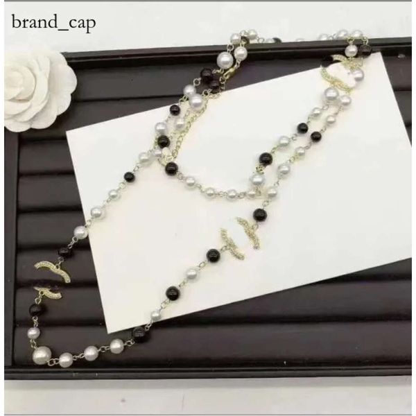 Chanells Style Simple Luxury Brand Designer Pendentid Colliers Channel Colliers Black and White Crystal Pearl Letter